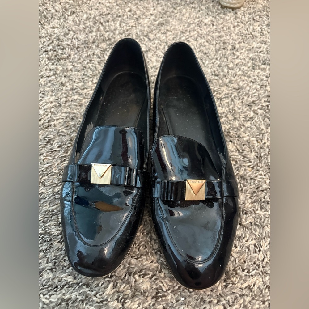 Michael kors size 10 loafers